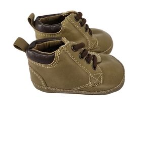 Baby Gap Boots Brown Size 0-3 Months
